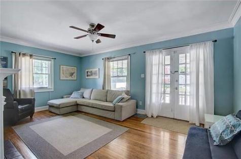 144 W 49th Street Indianapolis IN 46208