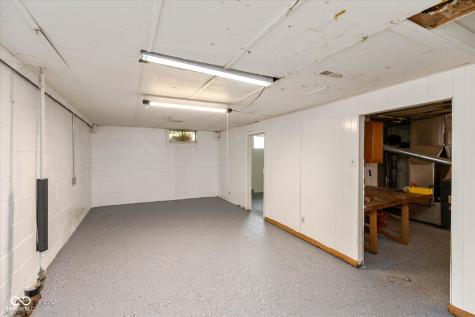 5421 E 21st Street Indianapolis IN 46218