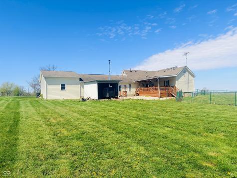 15241 E Jackson Road Hope IN 47246
