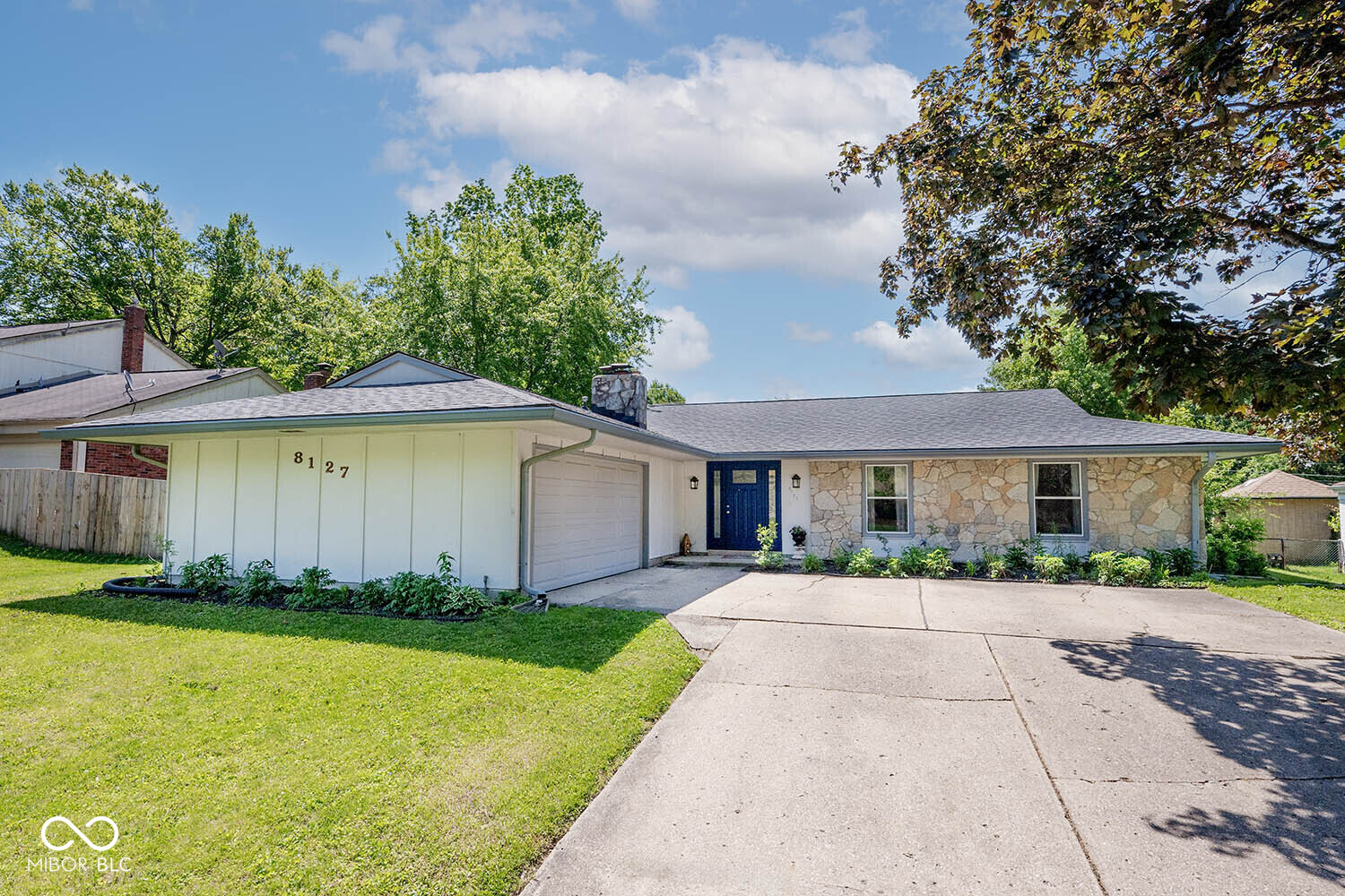8127 Forsythia Court Indianapolis IN 46219