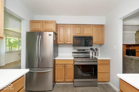 8127 Forsythia Court Indianapolis IN 46219