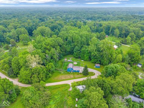 11631 Hickory Nut Road Cloverdale IN 46120