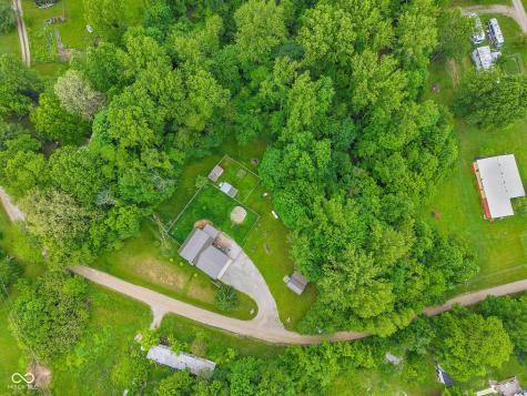 11631 Hickory Nut Road Cloverdale IN 46120