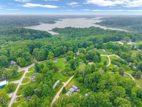 11631 Hickory Nut Road Cloverdale IN 46120