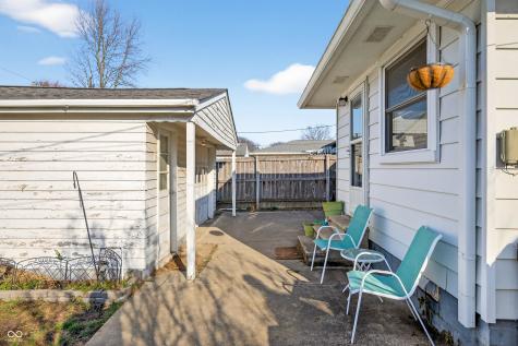 426 N 14th Avenue Beech Grove IN 46107