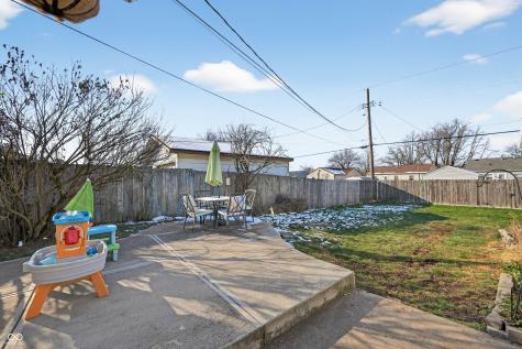 426 N 14th Avenue Beech Grove IN 46107