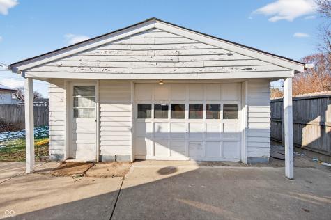 426 N 14th Avenue Beech Grove IN 46107