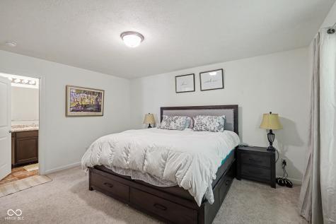 6459 Pinebark Place Indianapolis IN 46217
