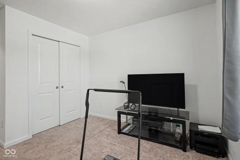 6459 Pinebark Place Indianapolis IN 46217
