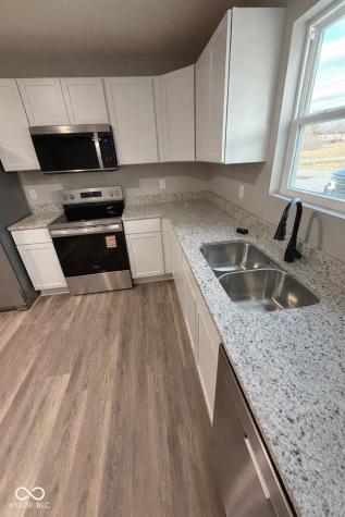391 Country Manor Street North Vernon IN 47265