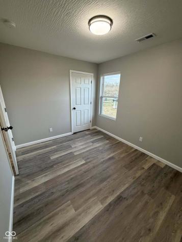 391 Country Manor Street North Vernon IN 47265