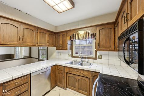 117 Meadow Lane Fishers IN 46038