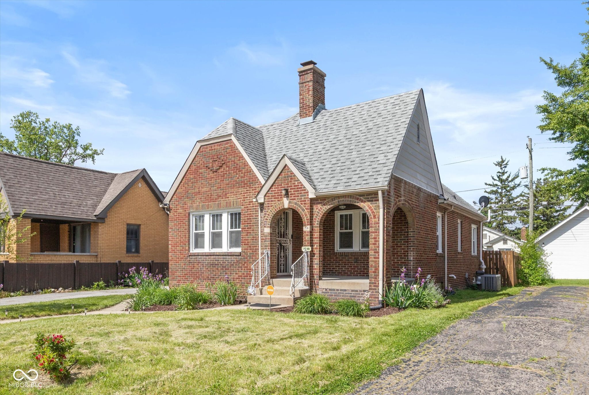 1210 Shannon Avenue Indianapolis IN 46201