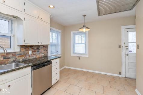 1210 Shannon Avenue Indianapolis IN 46201