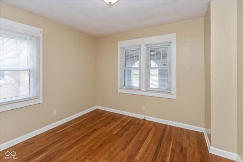 1210 Shannon Avenue Indianapolis IN 46201