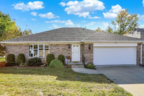 1001 Esplanade Court Lebanon IN 46052