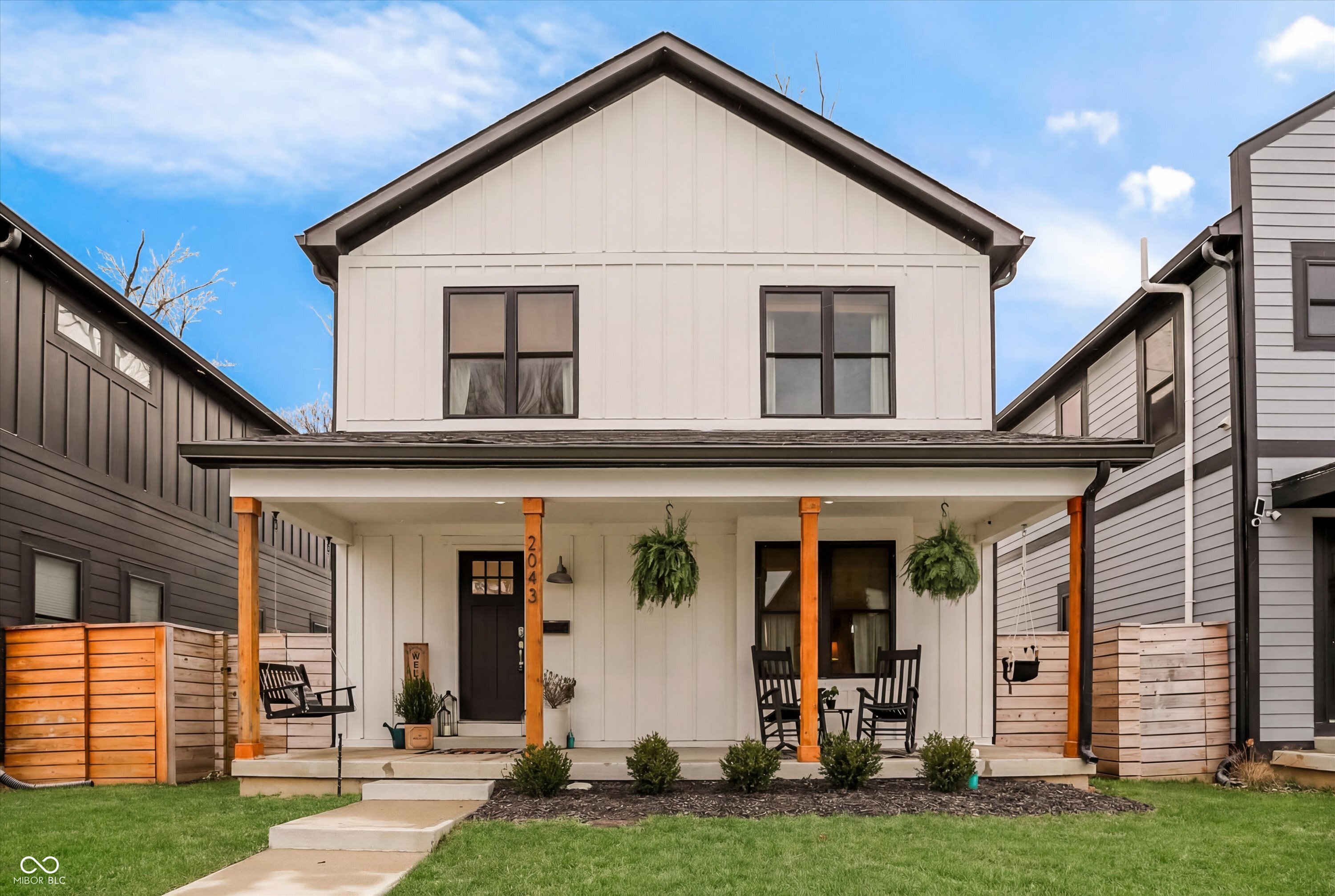 2043 Columbia Avenue Indianapolis IN 46202