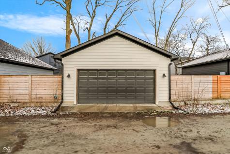 2043 Columbia Avenue Indianapolis IN 46202