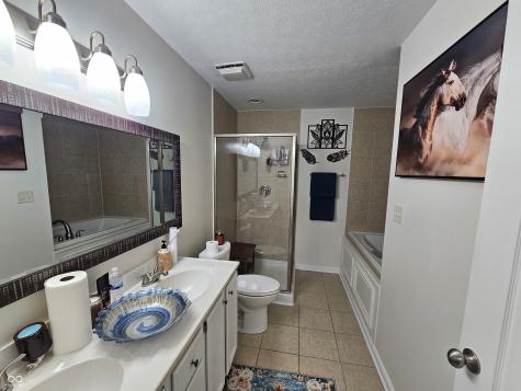5747 Spring Oaks Way Indianapolis IN 46237