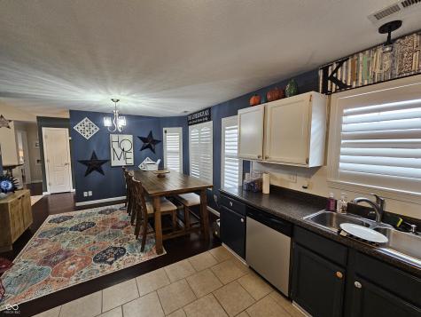 5747 Spring Oaks Way Indianapolis IN 46237