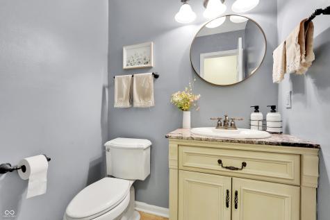 13077 Lansdowne Drive Fishers IN 46038