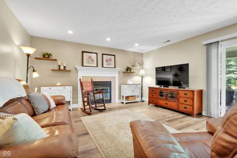 13077 Lansdowne Drive Fishers IN 46038