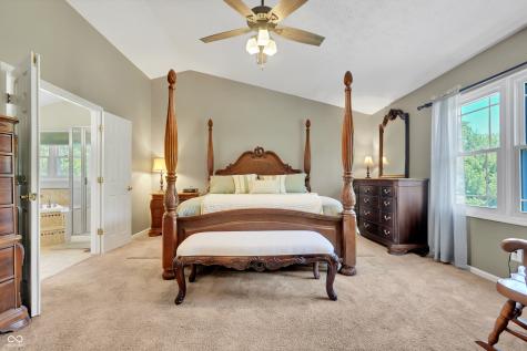13077 Lansdowne Drive Fishers IN 46038