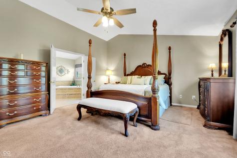 13077 Lansdowne Drive Fishers IN 46038