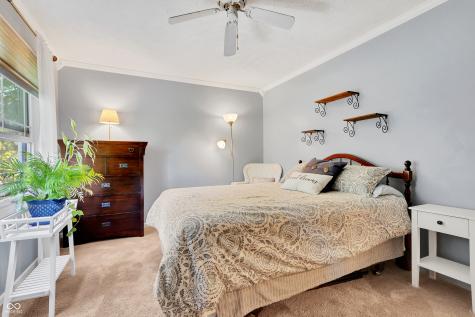 13077 Lansdowne Drive Fishers IN 46038
