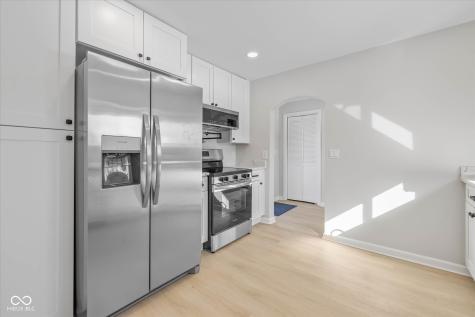10539 Mcpherson Street Carmel IN 46280