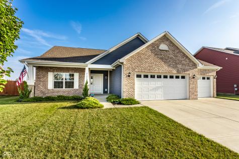 8122 Brookville Way Avon IN 46123