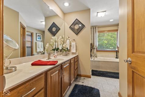 7832 Islay Road Indianapolis IN 46217