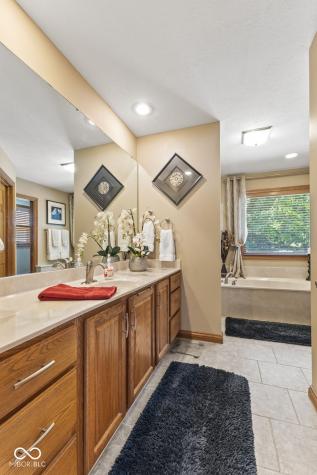 7832 Islay Road Indianapolis IN 46217