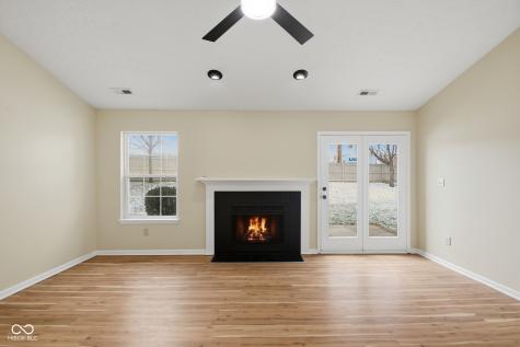 14649 Meadowcreek Drive Carmel IN 46033