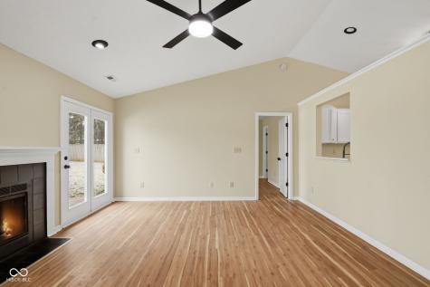 14649 Meadowcreek Drive Carmel IN 46033