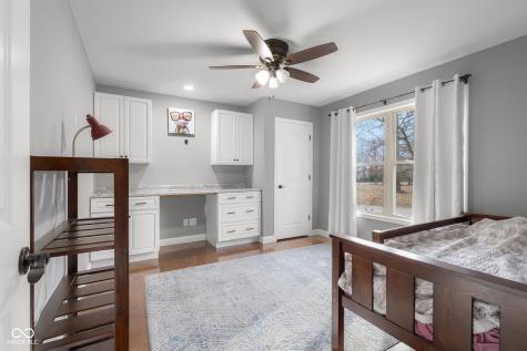 737 Enos Road Seymour IN 47274