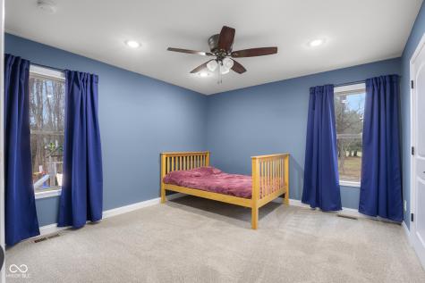 737 Enos Road Seymour IN 47274