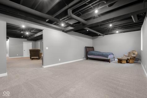 737 Enos Road Seymour IN 47274