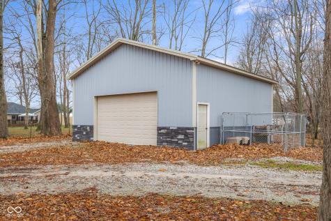 737 Enos Road Seymour IN 47274
