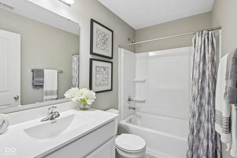 1425 Bigleaf Drive Sheridan IN 46069