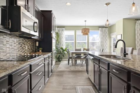 7811 Ringtail Circle Zionsville IN 46077