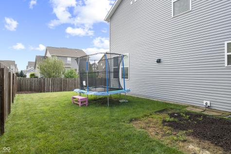 7811 Ringtail Circle Zionsville IN 46077