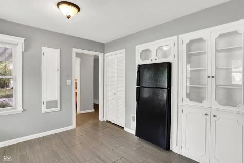 936 Sunset Drive Anderson IN 46011