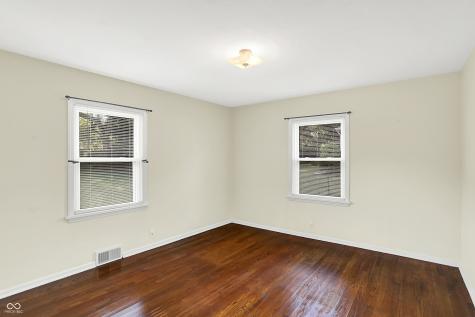 936 Sunset Drive Anderson IN 46011