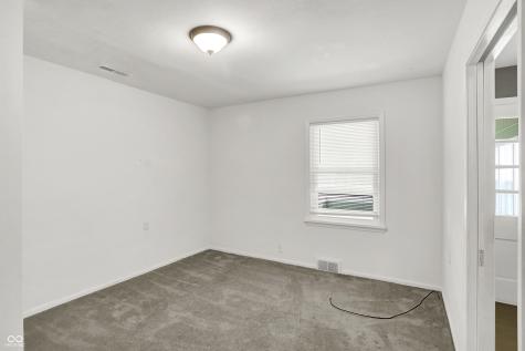 936 Sunset Drive Anderson IN 46011