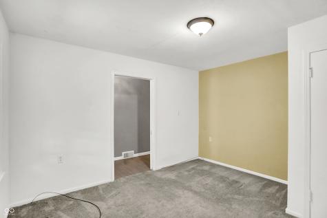 936 Sunset Drive Anderson IN 46011