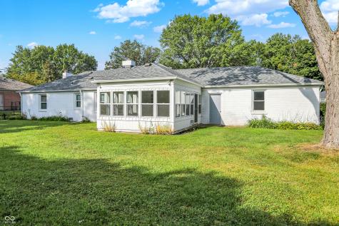 936 Sunset Drive Anderson IN 46011