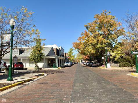 280 S 9th Street Zionsville IN 46077