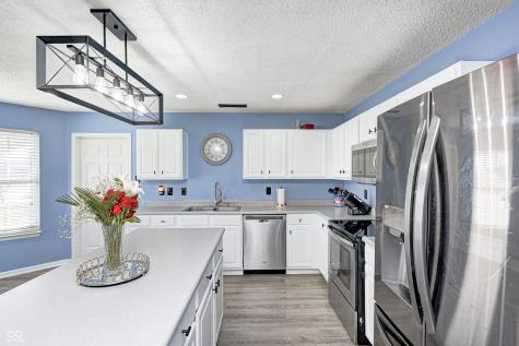 6545 Newstead Drive Indianapolis IN 46217