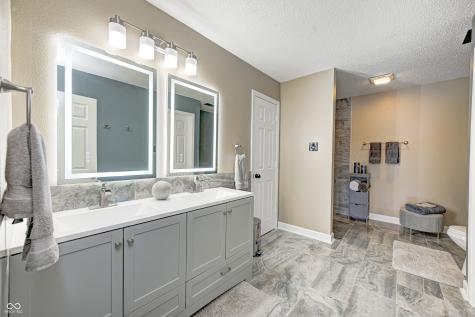 6545 Newstead Drive Indianapolis IN 46217